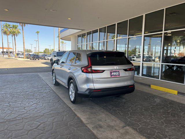 Photo of 2025 Solar Silver Metallic Honda CR-V