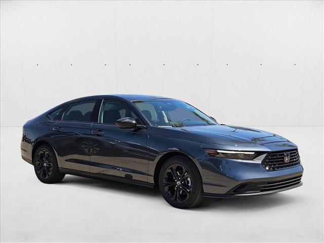 Photo of 2025 Meteorite Gray Metallic Honda Accord