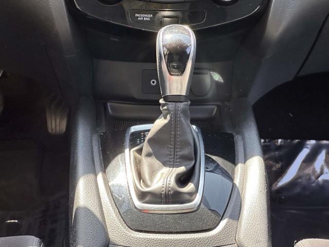Photo of 2019 Brilliant Silver Metallic Nissan Rogue