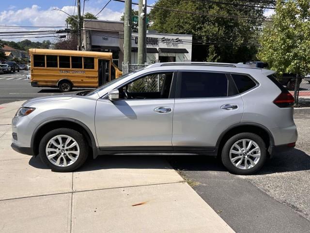 Photo of 2019 Brilliant Silver Metallic Nissan Rogue