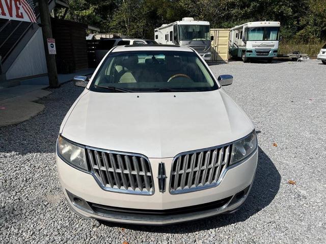 Photo of 2012 White Lincoln MKZ
