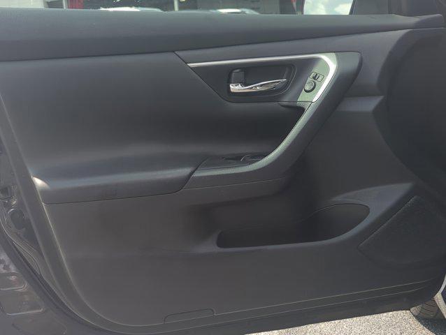 Photo of 2018 Storm Blue Nissan Altima