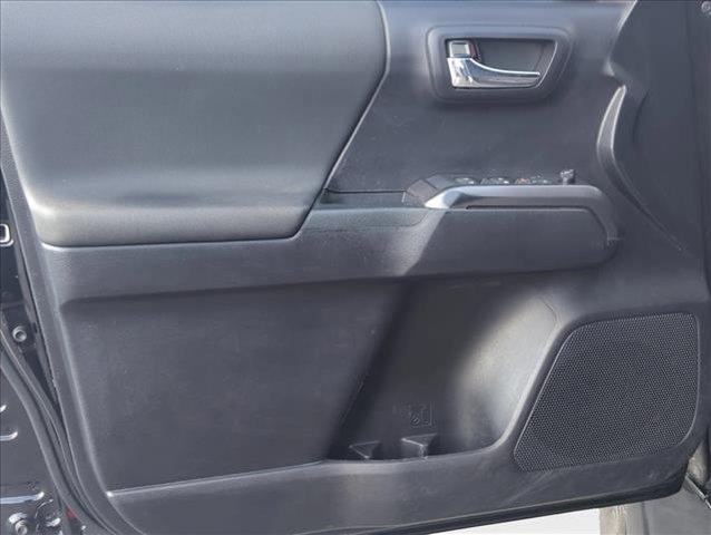 Photo of 2021 Midnight Black Metallic Toyota Tacoma