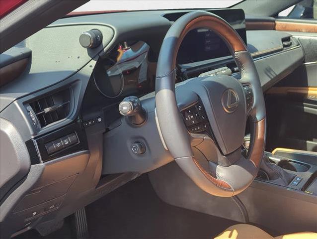 Photo of 2025 Matador Red Mica Lexus ES 300h