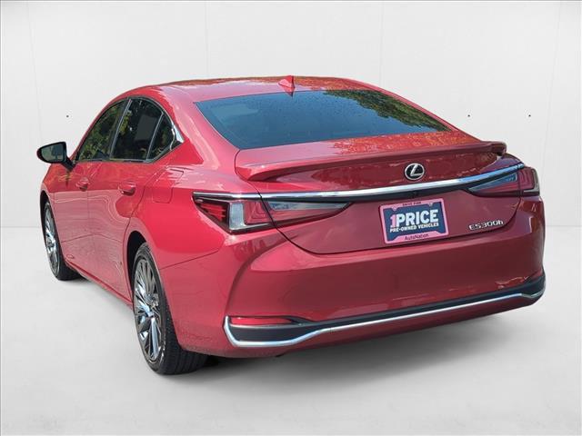 Photo of 2025 Matador Red Mica Lexus ES 300h