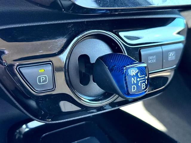 Photo of 2019 Sea Glass Pearl Toyota Prius