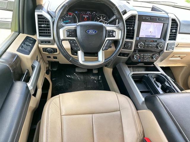 Photo of 2020 Oxford White Ford F-350