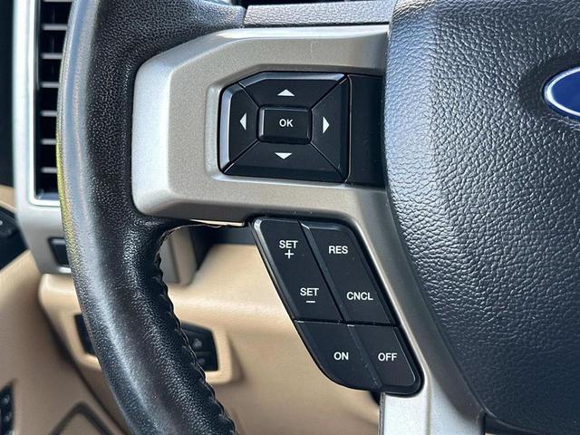Photo of 2020 Oxford White Ford F-350