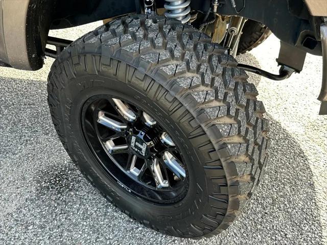 Photo of 2022 Agate Black Metallic Ford F-250