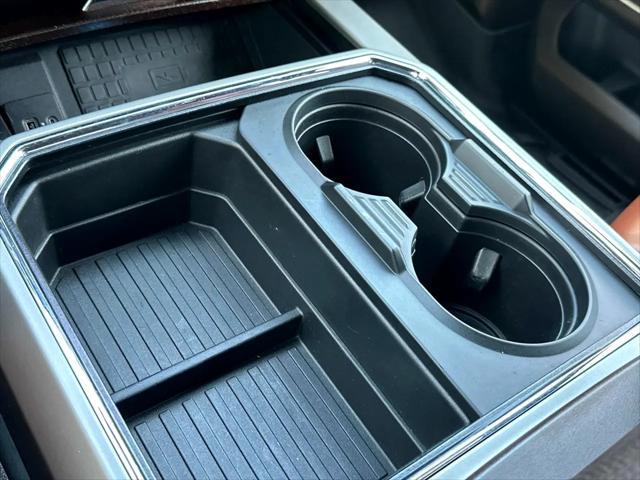 Photo of 2022 Agate Black Metallic Ford F-250