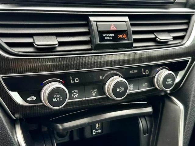 Photo of 2022 Agate Black Metallic Ford F-250