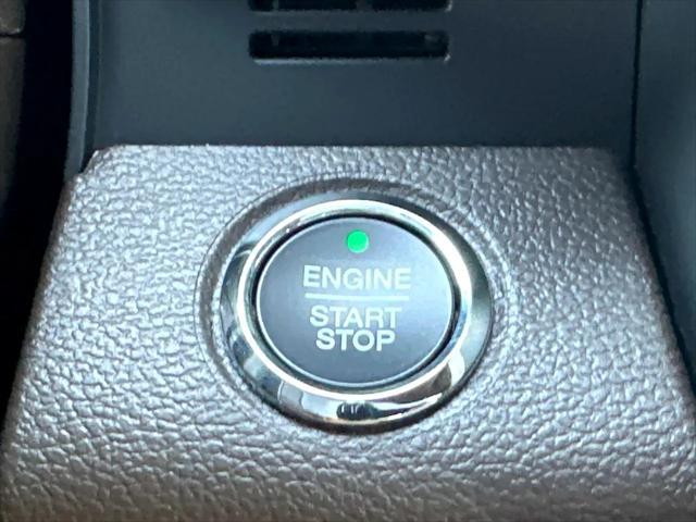 Photo of 2022 Agate Black Metallic Ford F-250