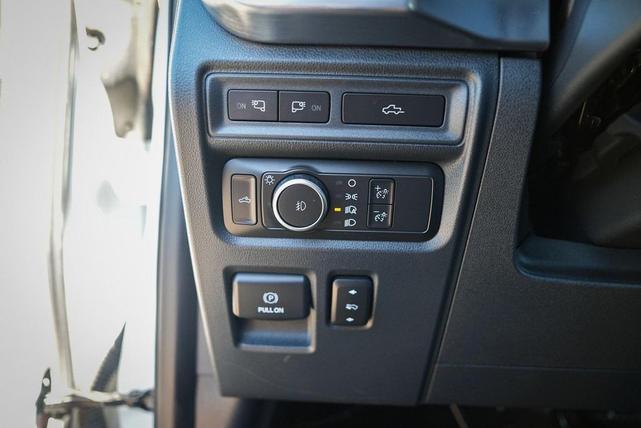 Photo of 2022 Oxford White Ford F-150