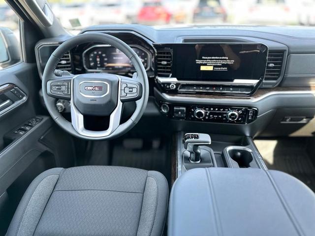 Photo of 2026 Onyx Black GMC Sierra 1500