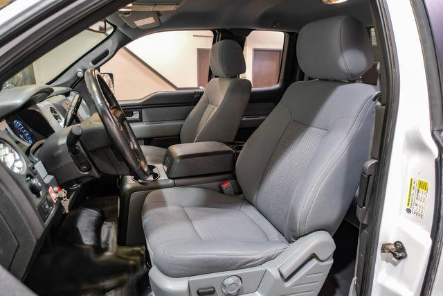 Photo of 2013 White Ford F-150