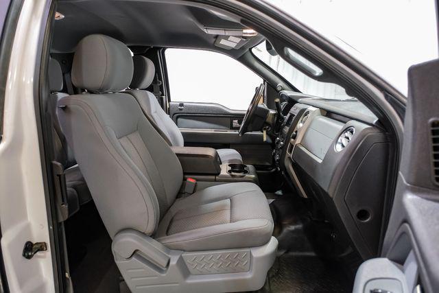 Photo of 2013 White Ford F-150