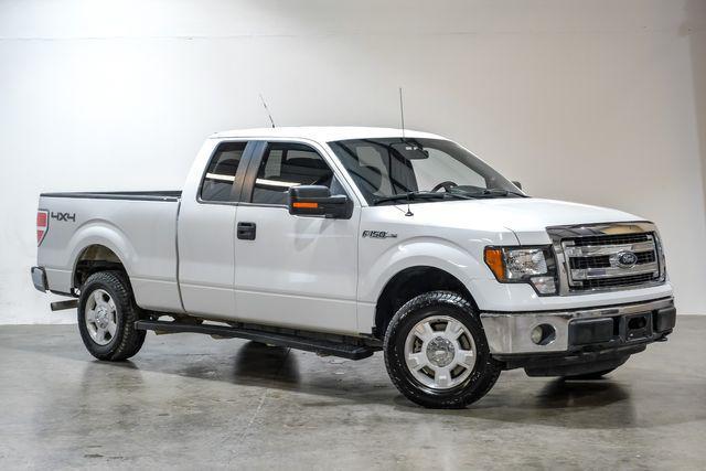 Photo of 2013 White Ford F-150