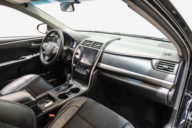 Photo of 2017 Black Toyota Camry