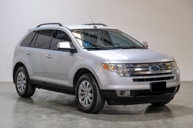 Photo of 2010 Silver Ford Edge