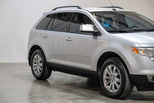 Photo of 2010 Silver Ford Edge