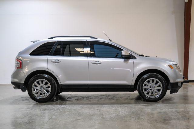 Photo of 2010 Silver Ford Edge