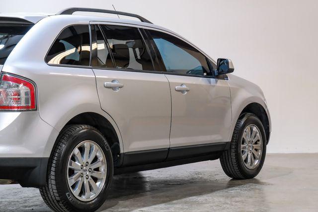 Photo of 2010 Silver Ford Edge