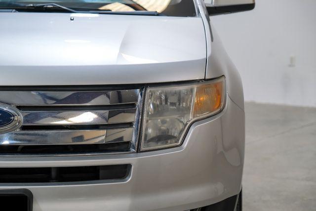 Photo of 2010 Silver Ford Edge