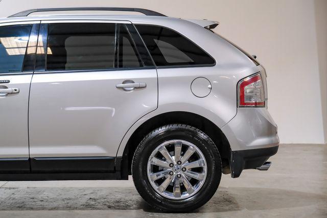 Photo of 2010 Silver Ford Edge