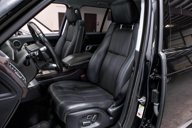 Photo of 2015 Black Land Rover Range Rover
