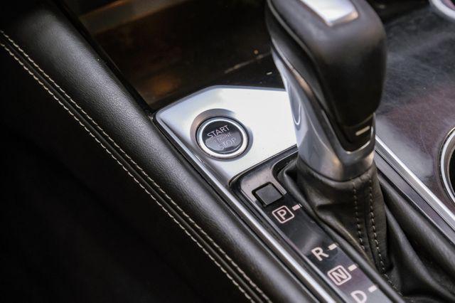 Photo of 2021 Silver Nissan Altima