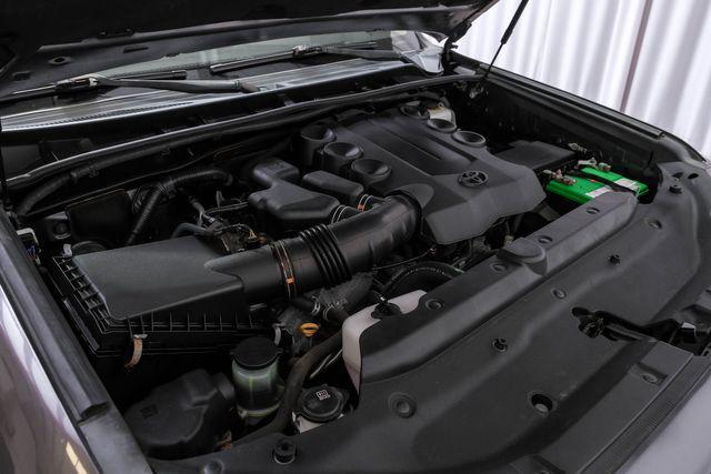 Photo of 2016 Gray Toyota 4Runner
