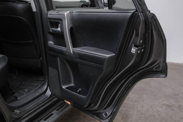 Photo of 2016 Gray Toyota 4Runner