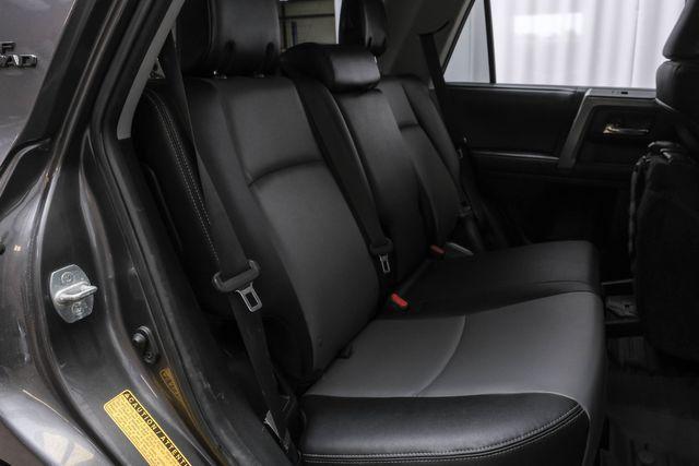 Photo of 2016 Gray Toyota 4Runner