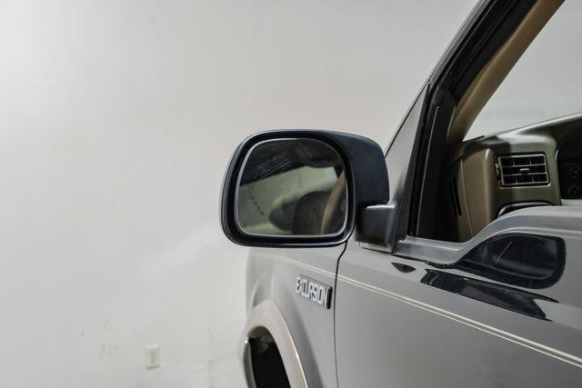 Photo of 2001 Black Ford Excursion