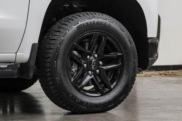 Photo of 2019 White Chevrolet Silverado 1500