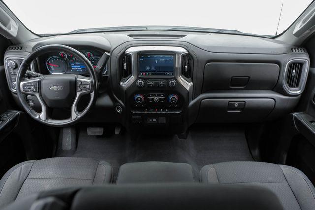 Photo of 2019 White Chevrolet Silverado 1500