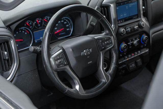 Photo of 2019 White Chevrolet Silverado 1500
