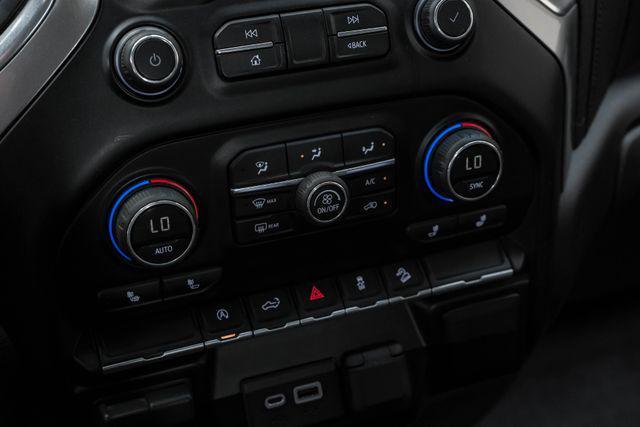 Photo of 2019 White Chevrolet Silverado 1500