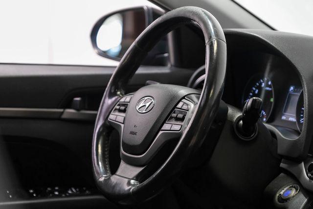 Photo of 2018 Black Hyundai ELANTRA