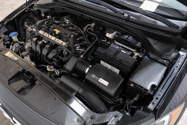 Photo of 2018 Black Hyundai ELANTRA