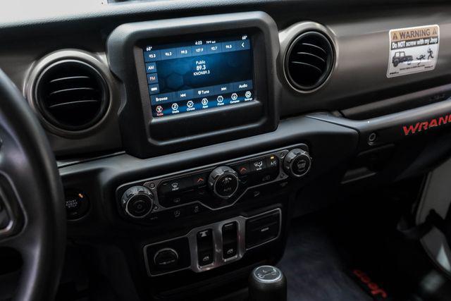 Photo of 2018 White Jeep Wrangler