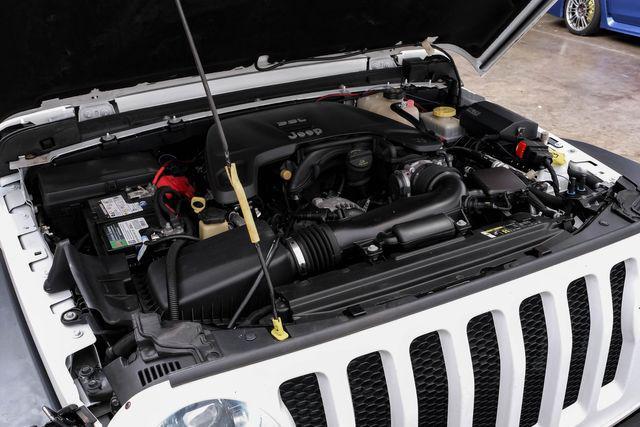 Photo of 2018 White Jeep Wrangler