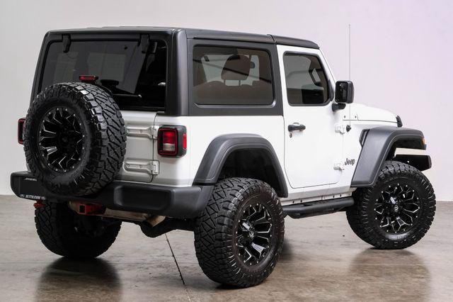 Photo of 2018 White Jeep Wrangler