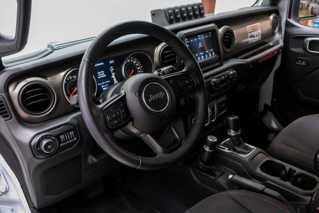 Photo of 2018 White Jeep Wrangler