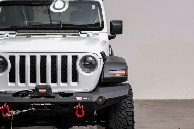 Photo of 2018 White Jeep Wrangler