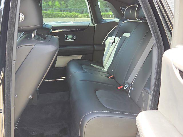 Photo of 2022 Black Rolls-Royce Ghost