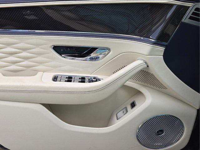 Photo of 2022  Bentley Flying Spur