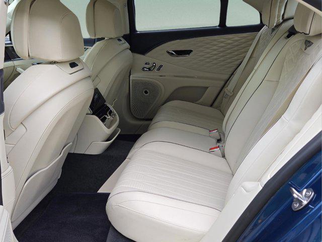 Photo of 2022  Bentley Flying Spur