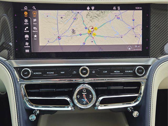 Photo of 2022  Bentley Flying Spur