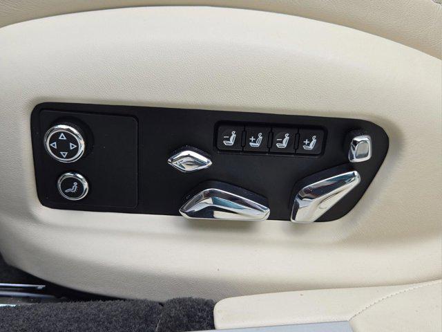 Photo of 2022  Bentley Flying Spur